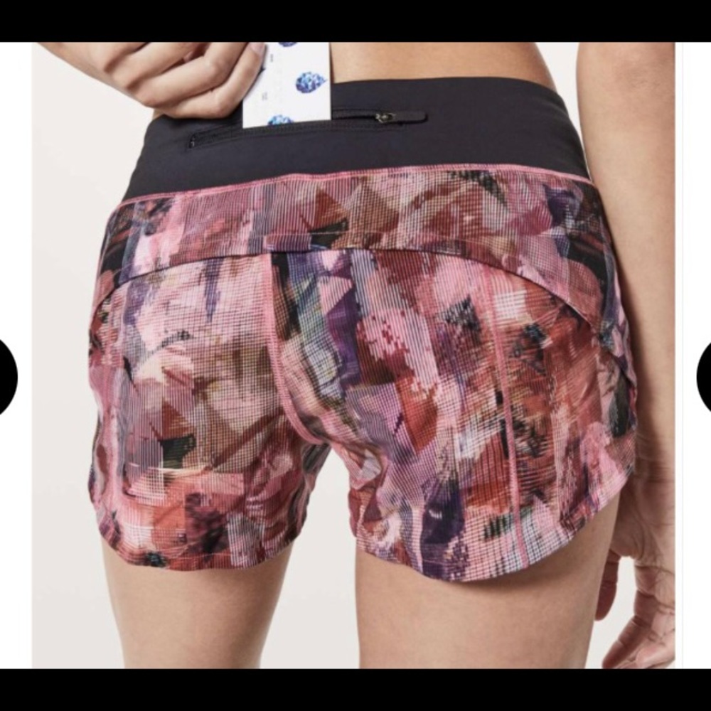 Lululemon hot shorts size 6